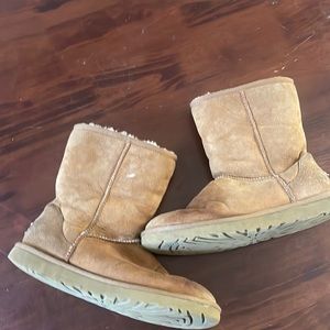 Women’s size 8 Ugg